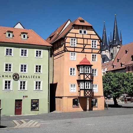 Skromny Apartman V Centru Chebu Exteriör bild